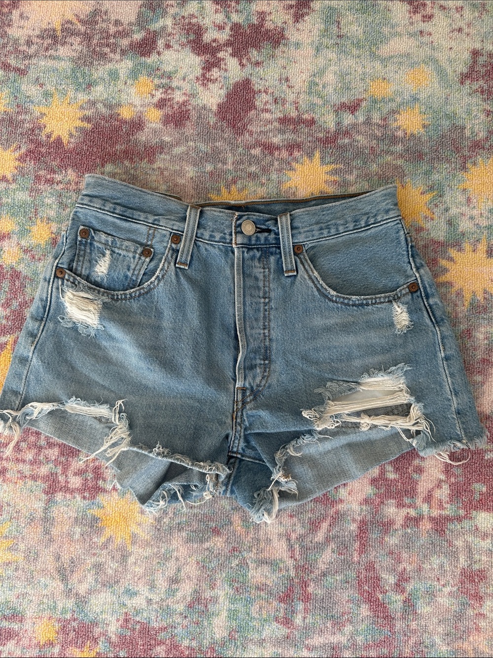 Levi’s 501 Distressed High-Waist Denim Shorts - Light Blue